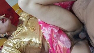 Priya ki bahen dever ke saamne saree utaarne Lagi - porn video